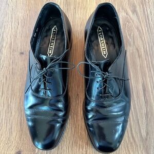Florsheim Cap Toe - 10.5